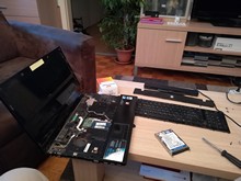 laptop servis laptop rastavljen